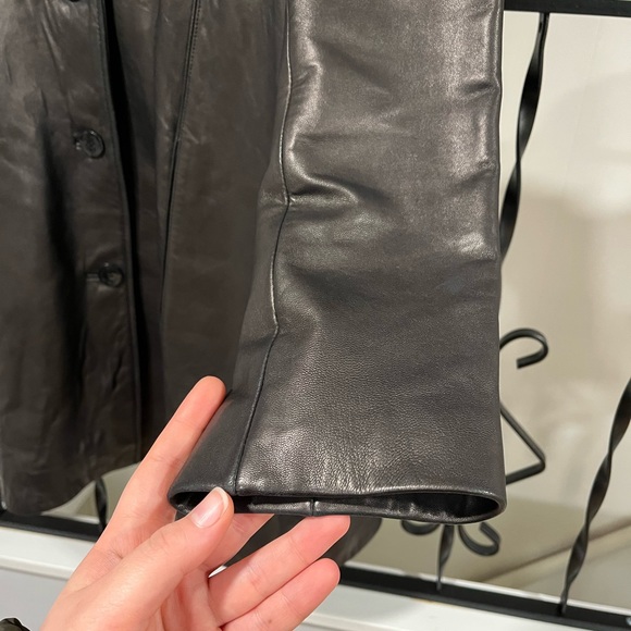 Womens Long Leather Jacket - Picture 6 of 6